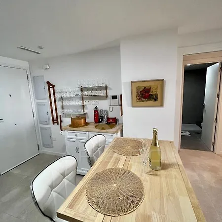 Icon Marina Sunrise Apartment