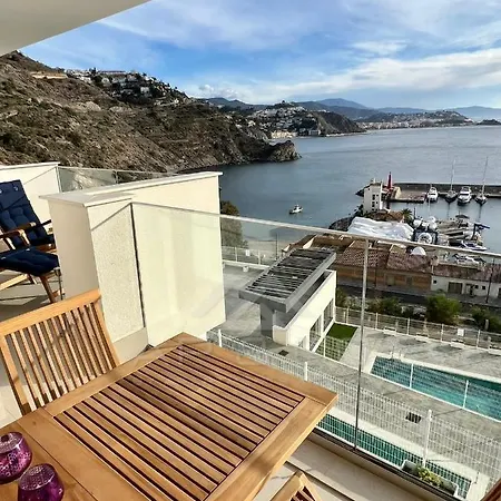 Icon Marina Sunrise Apartment