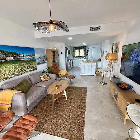 Icon Marina Sunrise Apartment