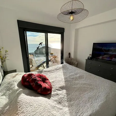 Apartment Icon Marina Sunrise *